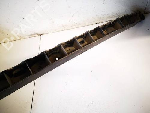 Used Rear bumper bracket Rear bumper bracket VW POLO IV (9N_, 9A_) 1.4 TDI (70 hp) 34899128 34899128