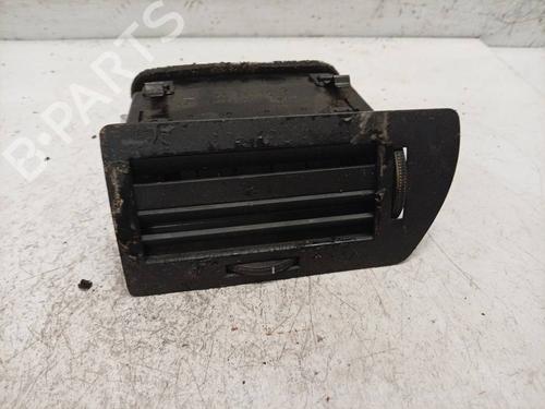 Used Air vent Air vent 32557190 32557190