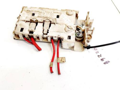 Used Fuse box BMW 7 (E38) 725 tds (143 hp) 32947668