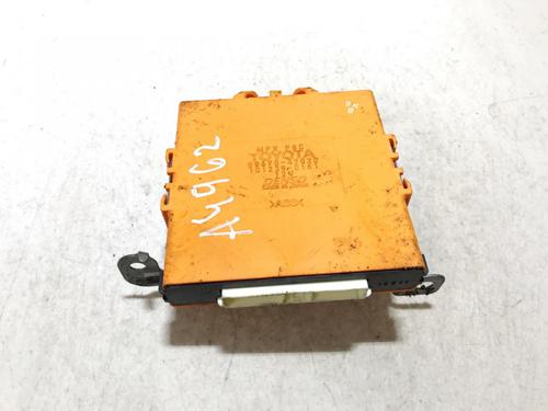 Used Electronic module Electronic module TOYOTA PRIUS Liftback (_W2_) 1.5 Hybrid (NHW20_, NHW20R) (112 hp) 33516358 33516358