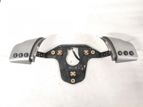 Used Steering wheel controls Steering wheel controls 35554667 35554667