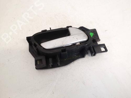 Used Front right interior door handle Front right interior door handle 35088900 35088900