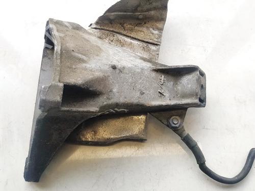 Used Support Support VW PASSAT B5 Variant (3B5) 1.6 (101 hp) 32908897 32908897