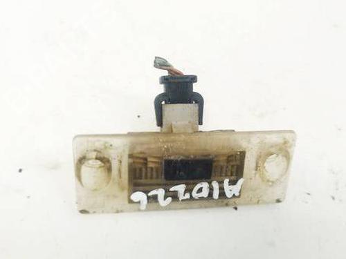 licence-plate-light-audi-a4-b5-8d2-1994-1995-1996-1997-1998-1999-2000-2001-35061249 main image