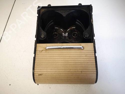 Used Cup/Object holder Cup/Object holder VW PASSAT B6 (3C2) 2.0 TDI (140 hp) 36688848 36688848