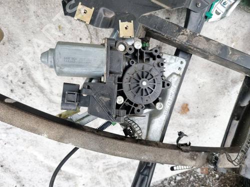 Left front window motor AUDI A4 B5 (8D2) 1.9 TDI | BP35173042E21 - Image 3