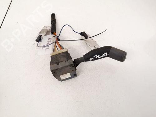 warning-switch-renault-espace-ii-js63_-1991-1992-1993-1994-1995-1996-1997-35453294 main image
