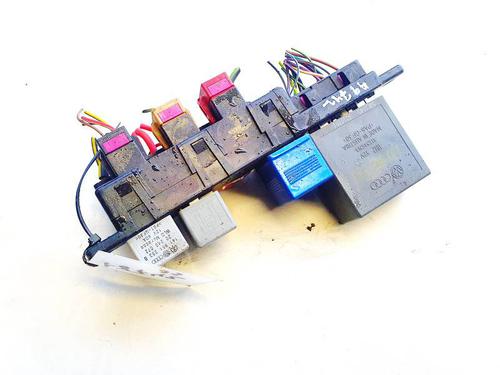 fuse-box-vw-passat-b55-3b3-2000-2001-2002-2003-2004-2005-32931909 main image