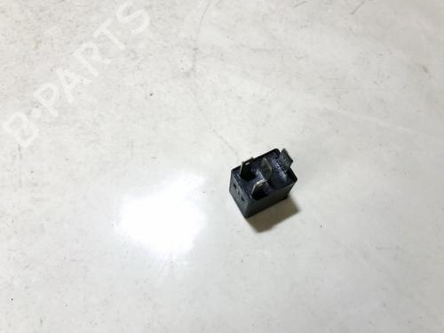 Electronic sensor OPEL ZAFIRA A MPV (T98) 2.0 DI 16V (F75) | BP33075373M84 - Image 2