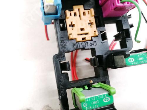 Fuse box AUDI A6 C5 (4B2, 4B4) 2.7 T | BP33082070E1 - Image 3