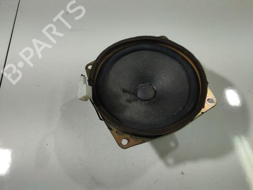 Used Speaker HYUNDAI SANTA FÉ I (SM) 2.4 16V (146 hp) 33098084