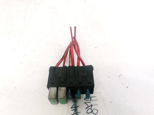 Fuse box AUDI A6 C4 (4A2) 2.5 TDI | BP32899751E1 - Image 3