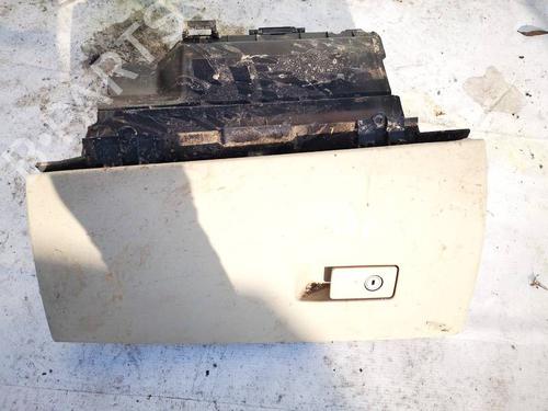 Used Glove box Glove box 35235221 35235221