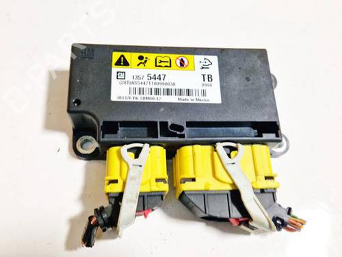 Used ECU airbags ECU airbags OPEL INSIGNIA A (G09) 2.0 CDTI (68) (131 hp) 32574652 32574652