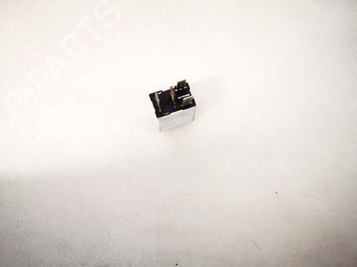 Electronic sensor VW CRAFTER 30-35 Bus (2E_) 2.5 TDI | BP32882841M84 - Image 2