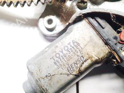 Left front window motor TOYOTA RAV 4 II (_A2_) 2.0 D 4WD (CLA20_, CLA21_, CLA20R, CLA21R) | BP34906370E21 - Image 3
