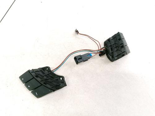 Used Steering wheel controls Steering wheel controls 35479383 35479383