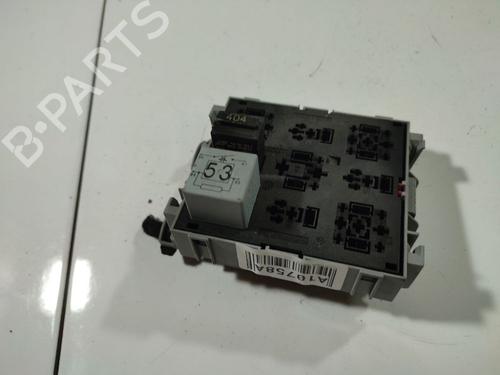 Used Fuse box Fuse box PORSCHE CAYENNE (9PA) S 4.5 (340 hp) 32555844 32555844
