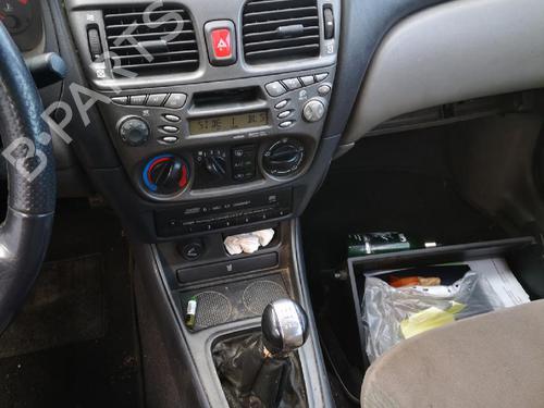 Fuse box NISSAN ALMERA II Hatchback (N16) 2.2 Di | BP32628088E1