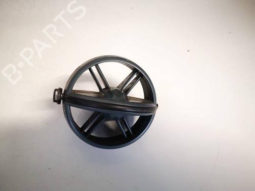 Used Air vent Air vent TOYOTA YARIS (_P1_) 1.0 (SCP10_, SCP10R) (68 hp) 32556555 32556555