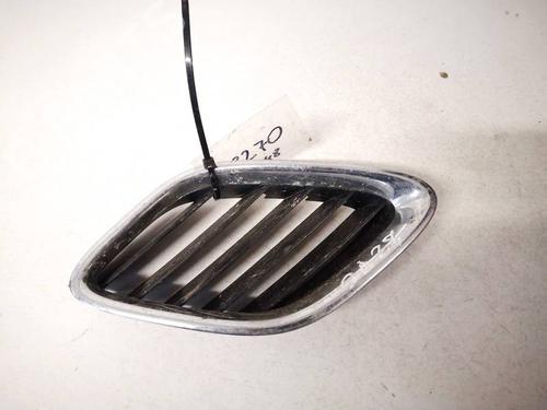 Grelha Grelha SAAB 9-3 (YS3F, E79, D79, D75) 2.0 t (163 hp) 35331914 35331914