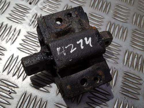 Used Engine mount Engine mount MERCEDES-BENZ C-CLASS (W202) C 220 D (202.121) (95 hp) 33501155 33501155