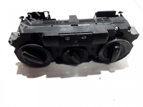 Used Climate control Climate control VW JETTA III (1K2) 1.6 FSI (115 hp) 35875113 35875113