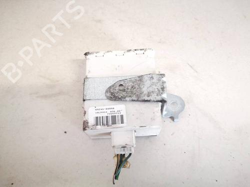 Used Electronic module Electronic module TOYOTA COROLLA (_E12_) 2.0 D-4D (CDE120R, CDE120L_) (110 hp) 32940445 32940445
