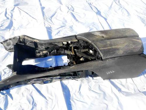 Used Armrest / Center console Armrest / Center console 35199483 35199483