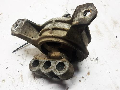 Engine mount OPEL ZAFIRA A MPV (T98) 2.0 DI 16V (F75) | BP33061821M89 - Image 2
