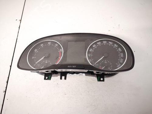 Used Instrument cluster Instrument cluster 35444740 35444740