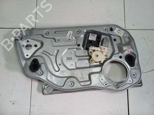 Front left window mechanism VOLVO V50 (545) 2.0 D | BP36587369C22 - Image 3