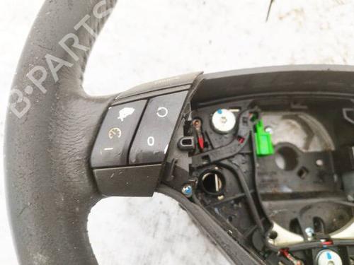 Used Steering wheel controls Steering wheel controls 39223495 39223495