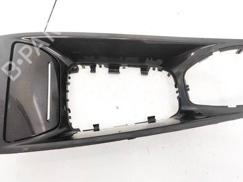 Used Ashtray Ashtray CITROËN C5 III (RD_) 2.0 HDi (RDRHD8, RDRHDJ, RDRHR8, RDRHRJ) (136 hp) 35285065 35285065