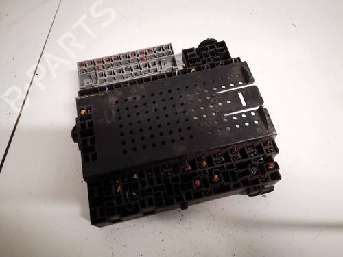 Fuse box VOLVO S60 I (384) D5 | BP32626221E1 - Image 2