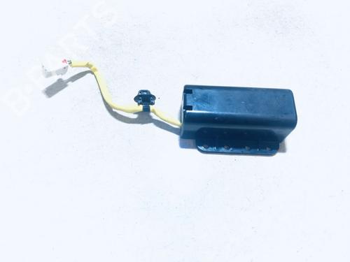 Used Switch Switch MITSUBISHI OUTLANDER II (CW_W) 2.0 DI-D (CW8W) (140 hp) 33066669 33066669