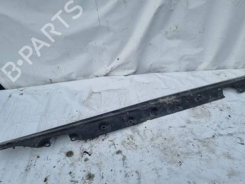 Used Right sideskirt Right sideskirt 34781716 34781716