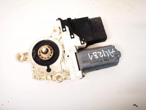 Used Right rear window motor Right rear window motor 35597968 35597968