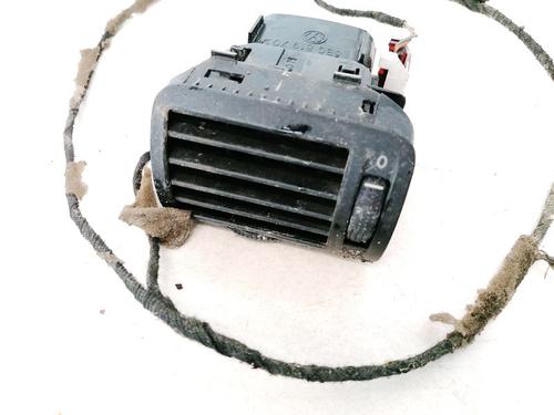 Used Air vent VW PASSAT B5 Variant (3B5) 1.8 (125 hp) 33070987