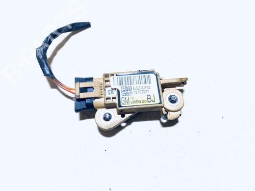 Used Electronic module Electronic module OPEL SIGNUM Hatchback (Z03) 1.9 CDTI (F48) (120 hp) 33105425 33105425