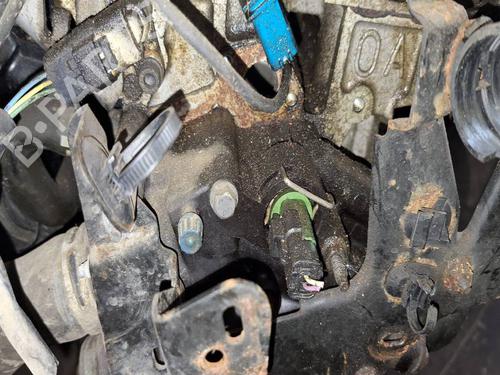 Used Thermostat housing Thermostat housing CITROËN C5 III (RD_) 2.0 16V BioFlex (RDRFJF) (140 hp) 39998075 39998075