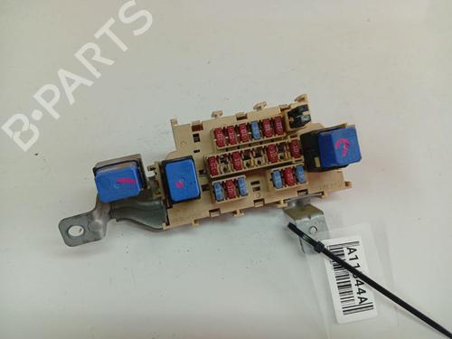 Used Fuse box Fuse box 36907357 36907357