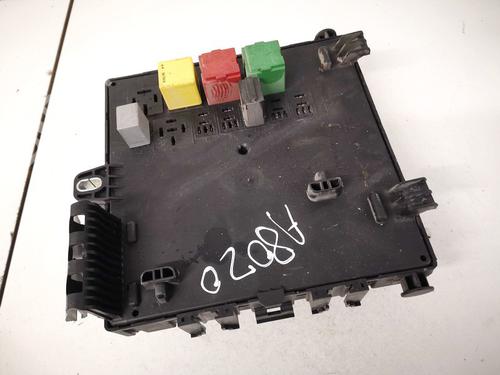 Used Fuse box Fuse box OPEL VECTRA C (Z02) 2.2 DTI 16V (F69) (125 hp) 32904255 32904255