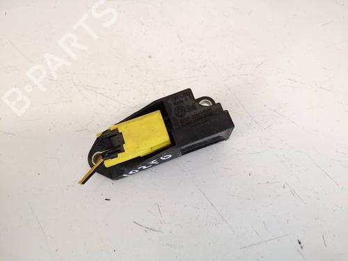 Used Electronic module Electronic module 32585922 32585922