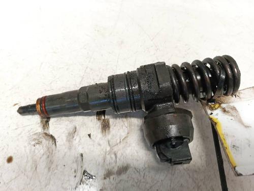 Used Injector Injector SKODA ROOMSTER (5J7) 1.4 TDI (70 hp) 35034408 35034408