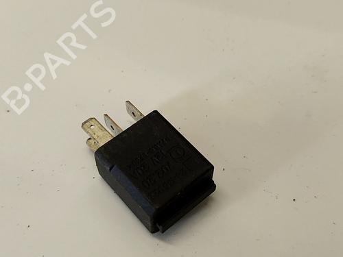 Used Electronic sensor Electronic sensor AUDI A6 C5 (4B2, 4B4) 2.5 TDI (150 hp) 33490159 33490159