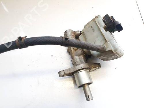 Used Brake master cylinder Brake master cylinder SUBARU LEGACY IV Estate (BP) 2.0 AWD (BP5) (138 hp) 34821472 34821472