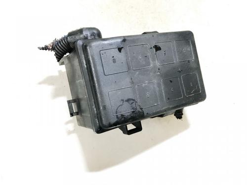 Used Fuse box Fuse box OPEL ZAFIRA A MPV (T98) 2.0 DI 16V (F75) (82 hp) 33520882 33520882