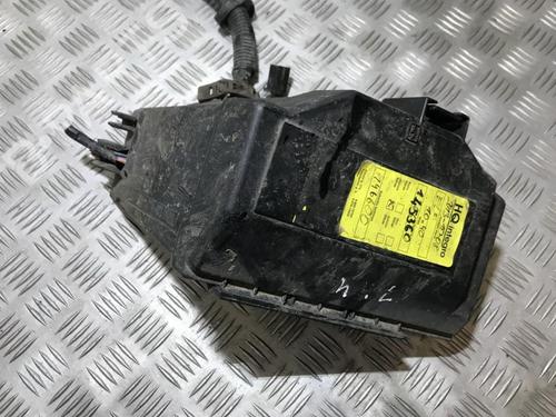 Used Fuse box Fuse box RENAULT MEGANE I (BA0/1_) 1.6 e (BA0F, BA0S) (90 hp) 33500024 33500024
