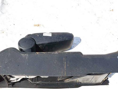 Used Armrest / Center console Armrest / Center console 36852060 36852060